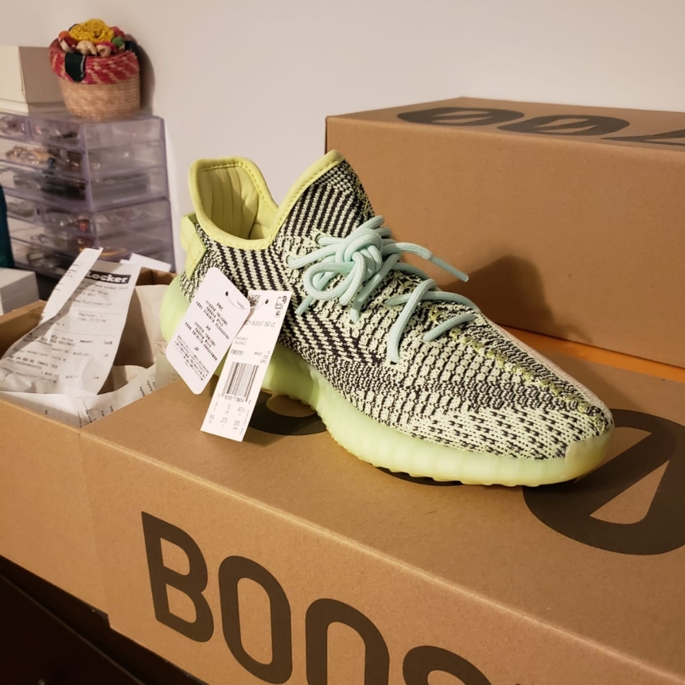 Adidas Yeezy Boost 350 V2 Yeezreel NR Size 9.5 New